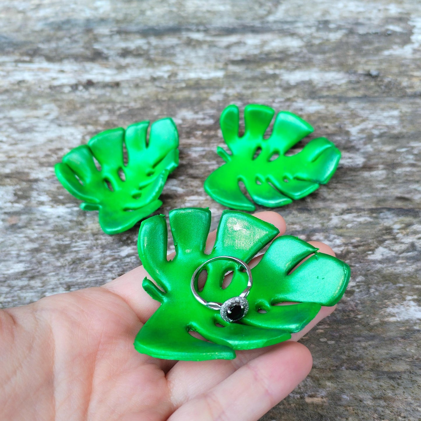 Monstera Plant Leaf Trinket Dish / Jewellery Holder