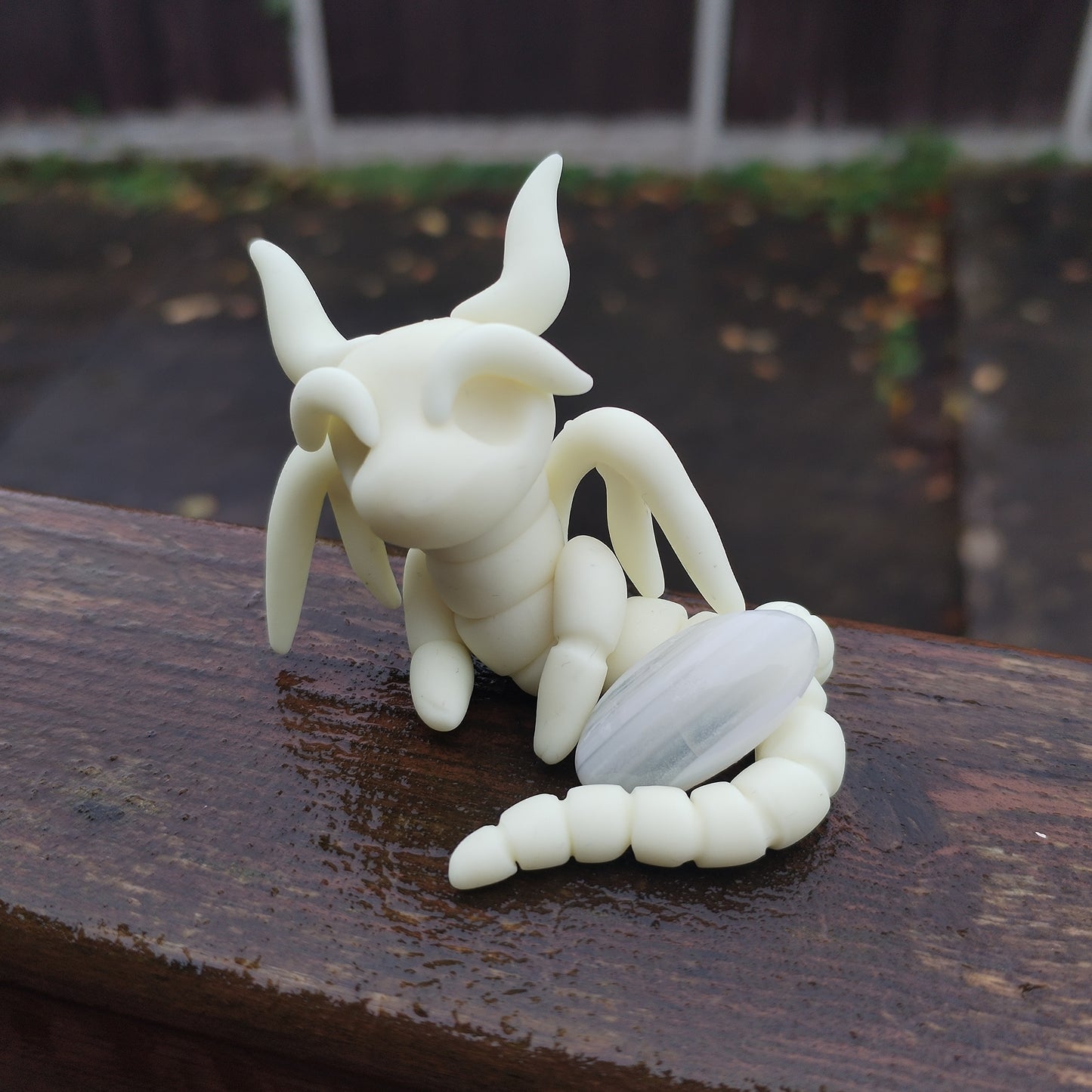 Glow-In-The-Dark Skeleton White Agate Crystal Dragon