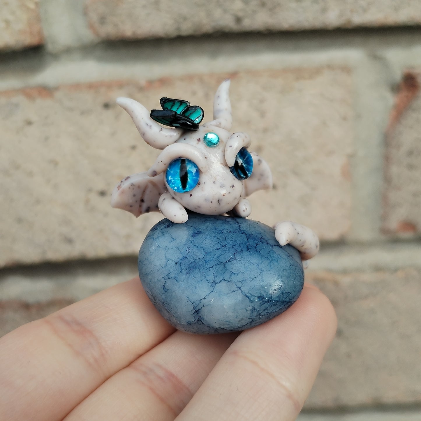 Crackle Quartz Crystal Dragon