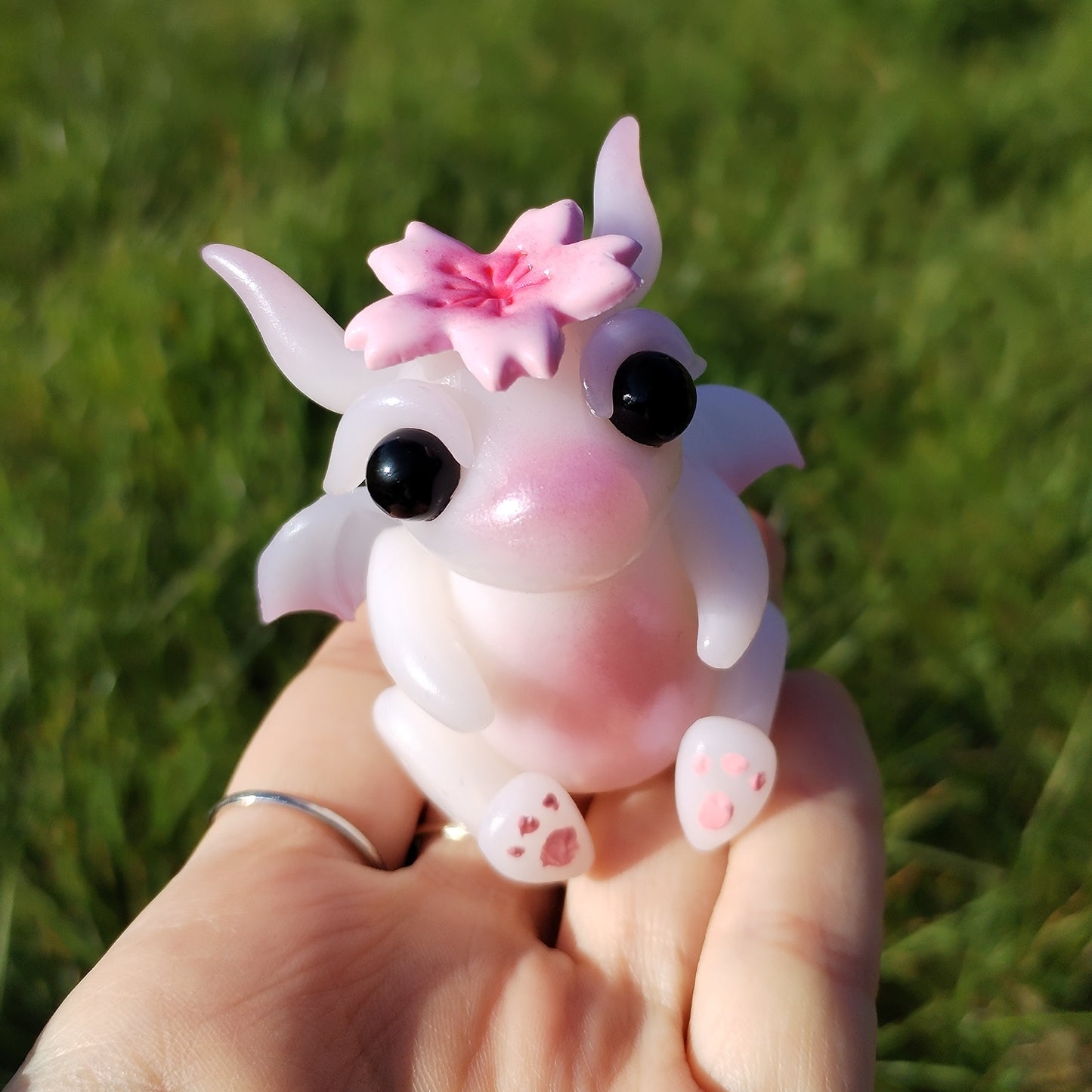 Kin Dragon Desk Friend