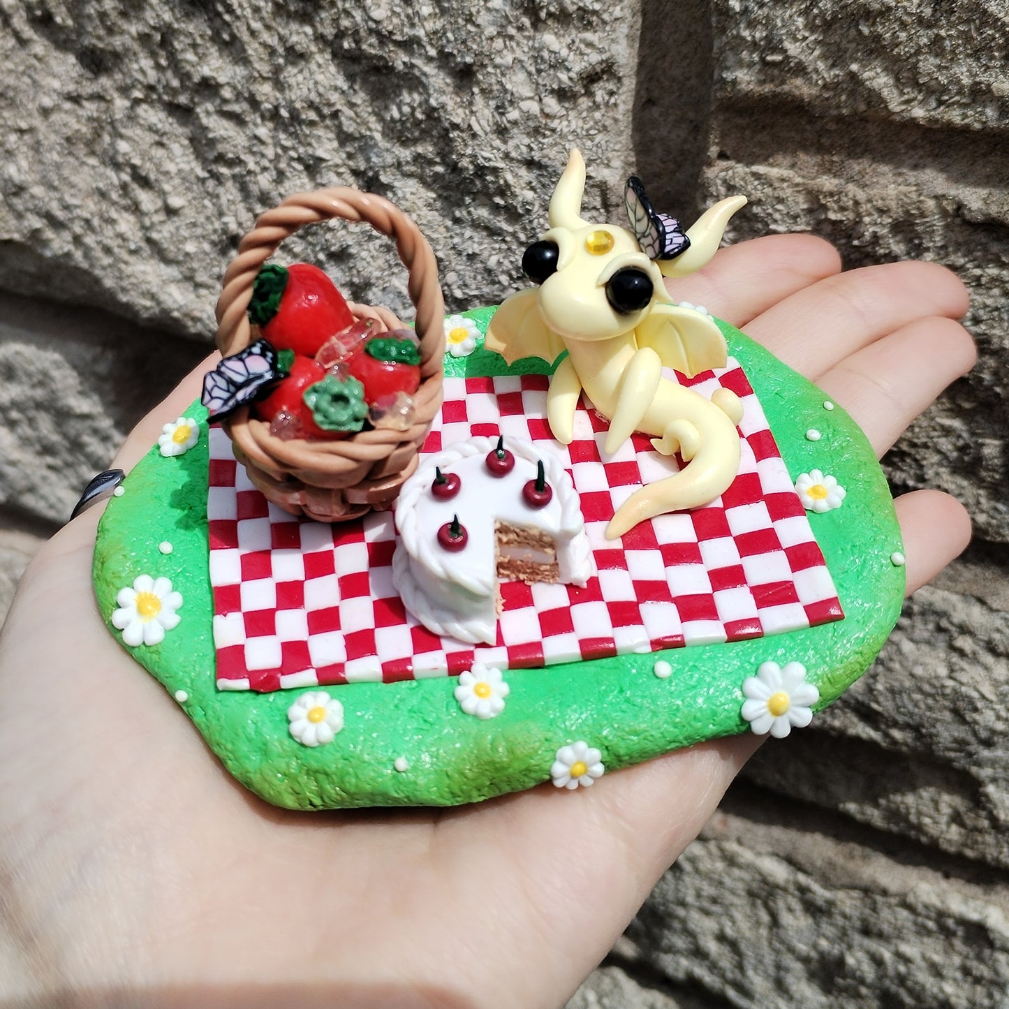 Picnic Citrine Crystal Dragon