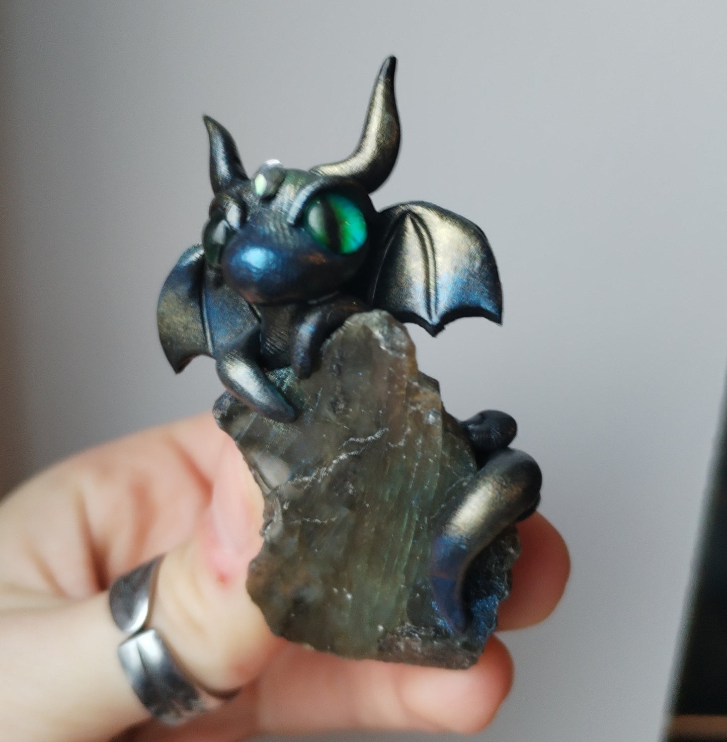 Labradorite Crystal Dragon