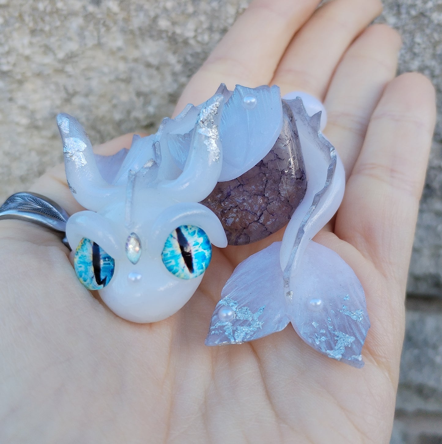 Crackle Quartz Water Crystal Dragon